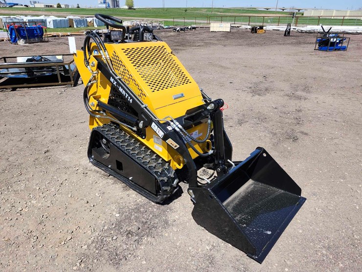 unused-2025-agt-mx-mrt14-compact-track-loader-image-2
