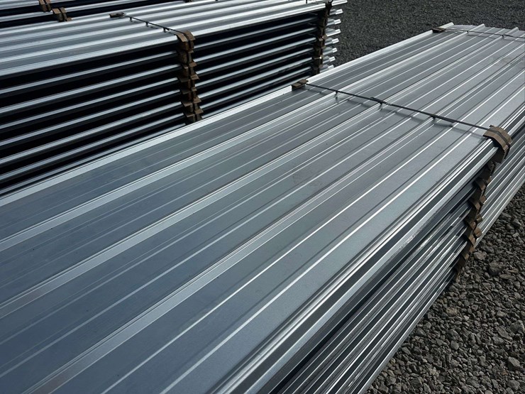 (25)-galvanized-pole-barn-siding-image-3