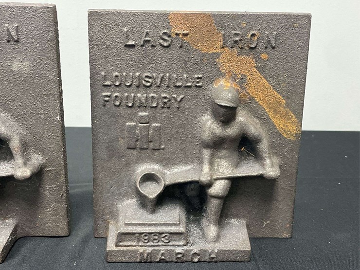 (2)-1983-ih-louisville-foundry-last-iron-image-3