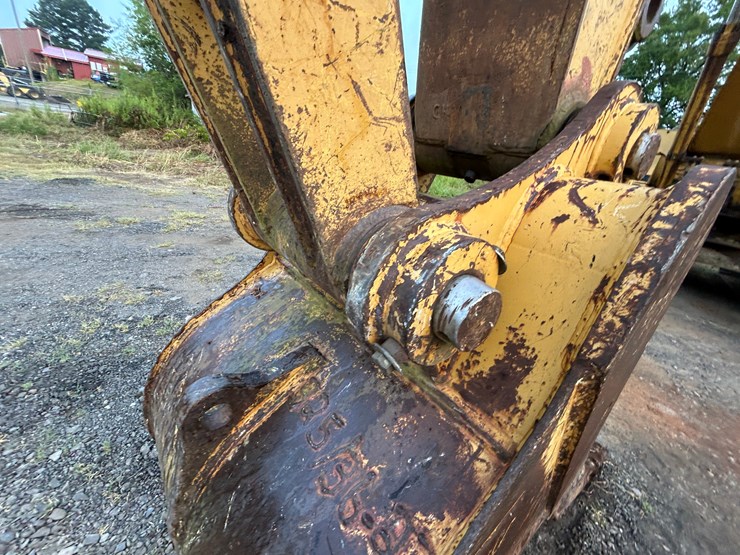 caterpillar-325l-image-58