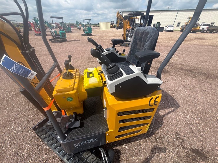 unused-2025-cfg-mx12rx-mini-excavator-image-8