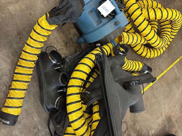 dri-eaz-air-wolf-commercial-blower-fan,-hoses,-and-attachments…model:-f228-image-1