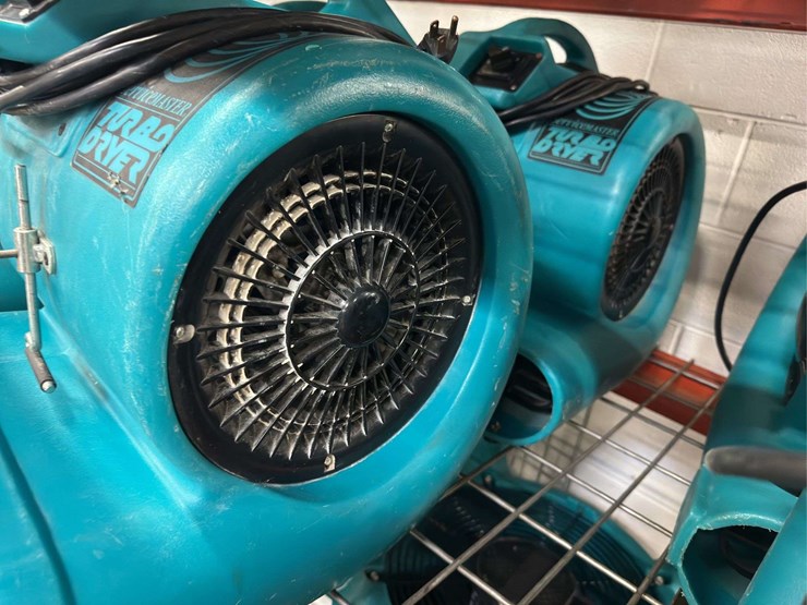 (2)-service-master-turbo-dryers-image-3