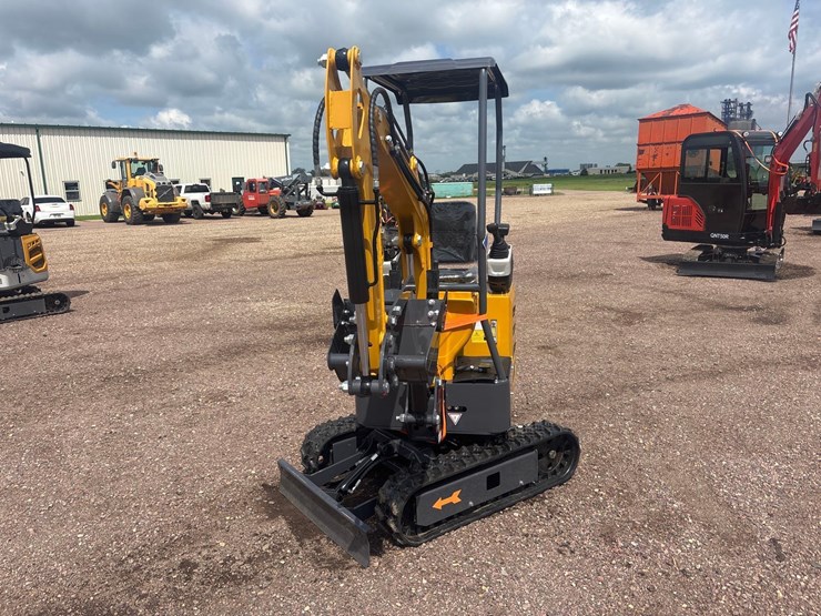 unused-2025-cfg-mx12rx-mini-excavator-image-2