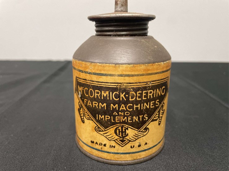 mccormick-deering-farm-machines-oil-can-image-1