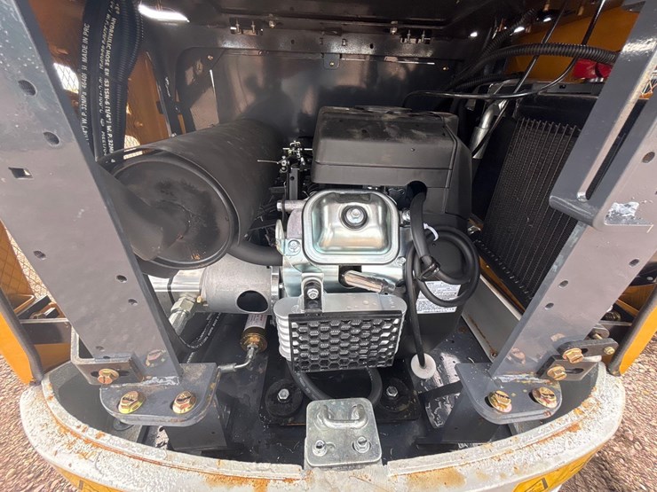 unused-2025-cfg-xz20r-mini-excavator-image-11