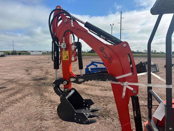 unused-2025-cfg-qk20r-mini-excavator-image-6
