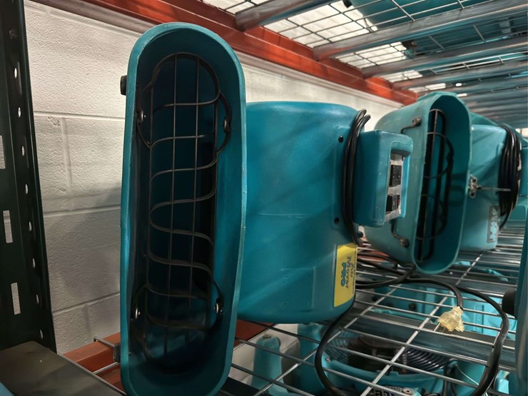 (3)-service-master-turbo-dryers-image-3