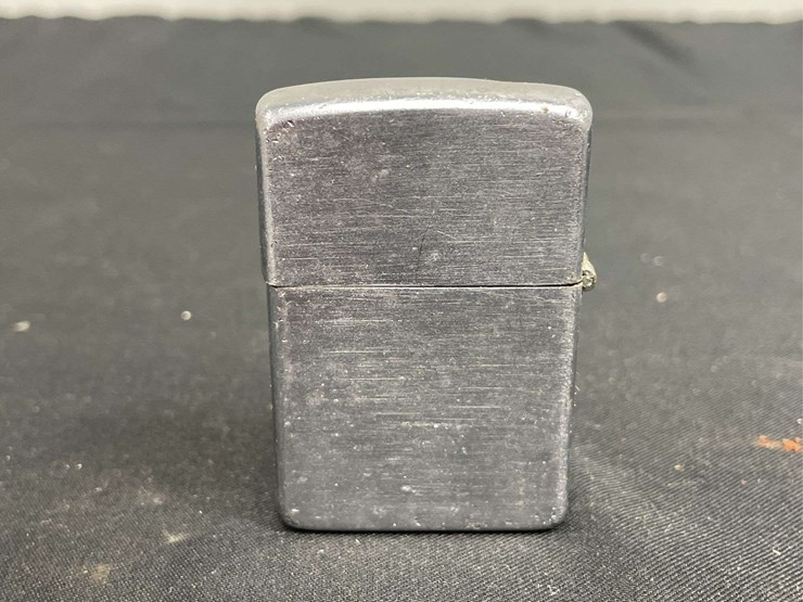 international-trucks-lighter-image-2