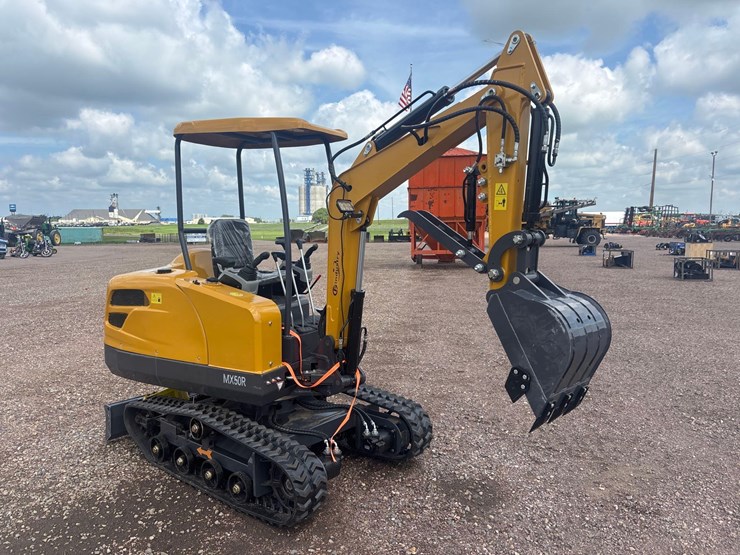 unused-2025-cfg-mx50r-mini-excavator-image-3