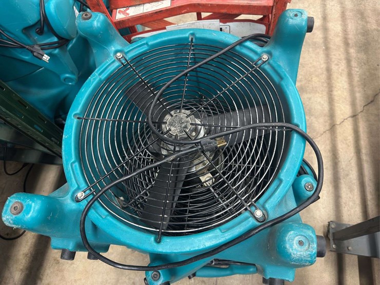 (3)-service-master-turbo-dryers-image-5