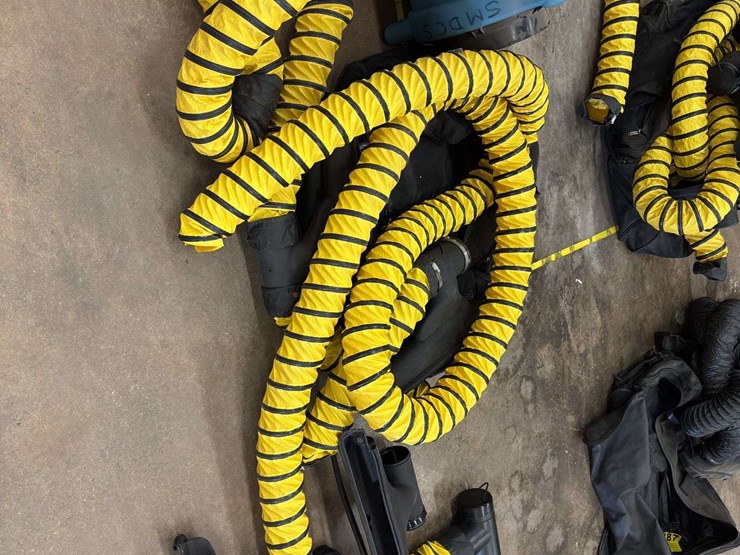 dri-eaz-air-wolf-commercial-blower-fan,-hoses,-and-attachments…model:-f228-image-5