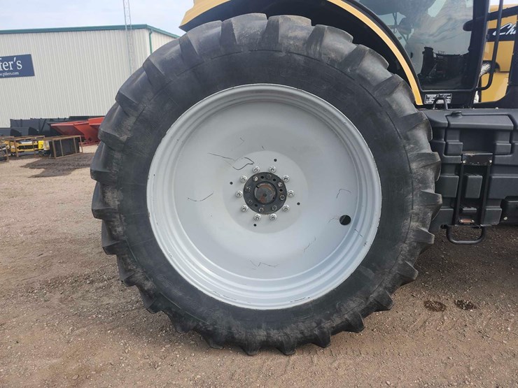 2012-challenger-mt645d-image-27