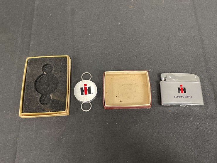 (2)-ih-lighter-+-key-chain-nib-image-1