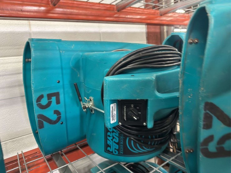 (2)-service-master-turbo-dryers-image-4