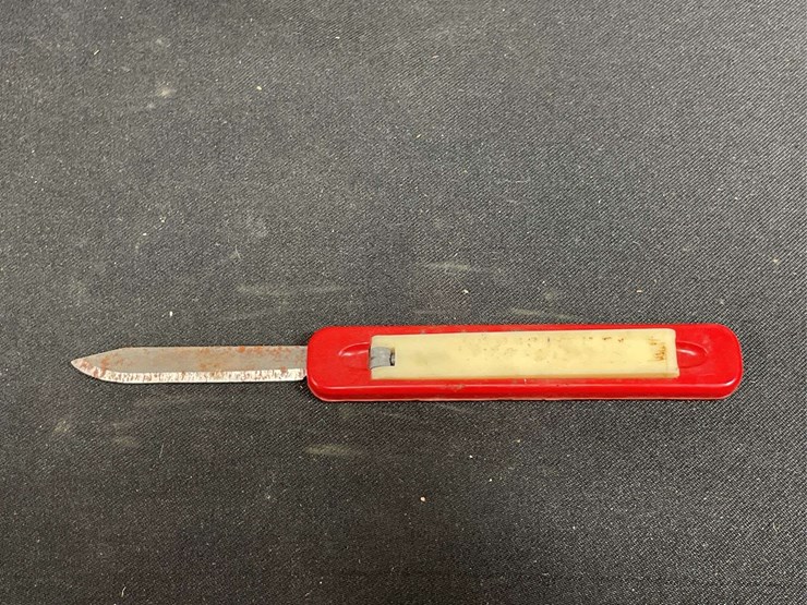 (2)-ih-knives-image-3