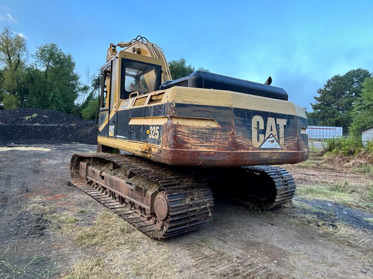 caterpillar-325l-image-4