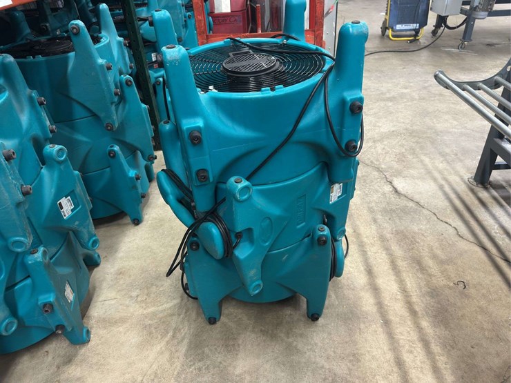 (3)-service-master-ace-turbo-dryers-image-1
