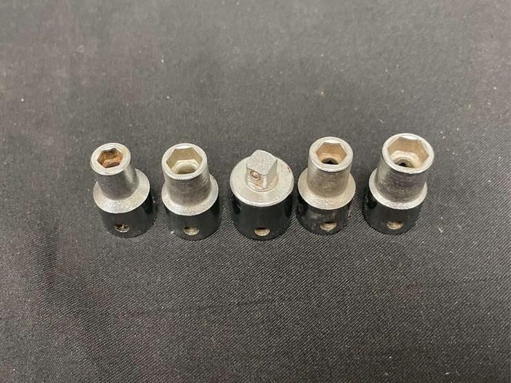 (5)-ih-sockets-image-3