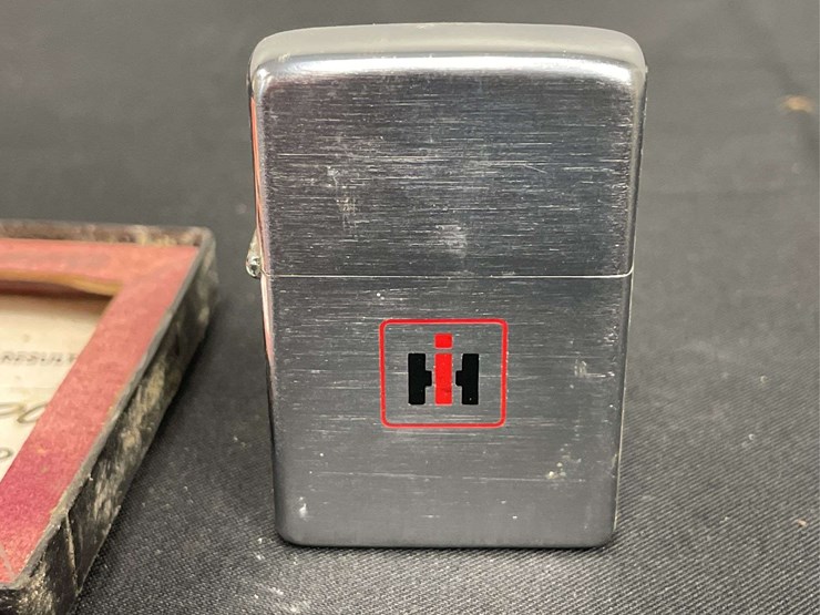 ih-zippo-lighter-nib-image-2
