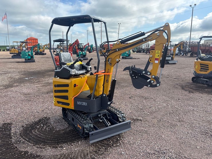 unused-2025-cfg-mx12rx-mini-excavator-image-3