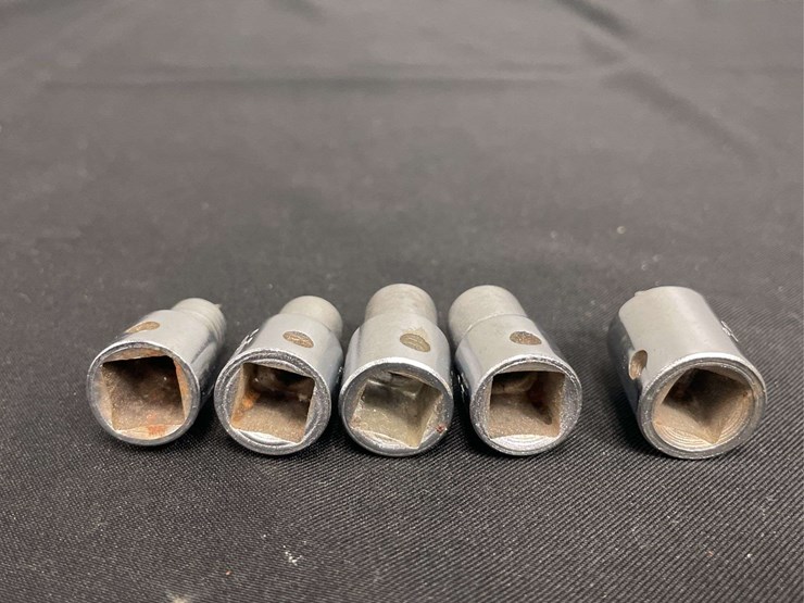 (5)-ih-sockets-image-4