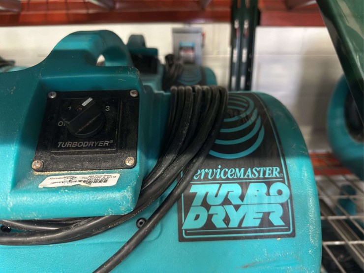 (2)-service-master-turbo-dryers-image-2