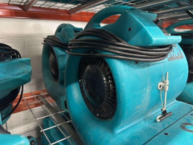 (2)-service-master-turbo-dryers-image-4