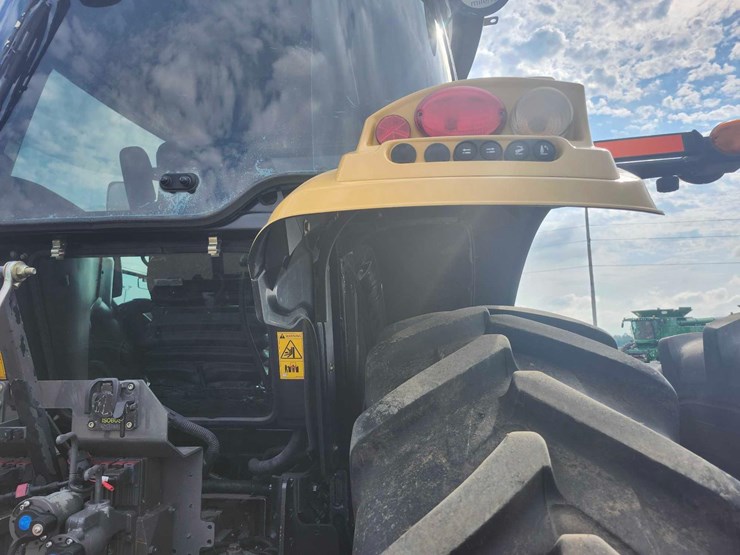 2012-challenger-mt645d-image-14