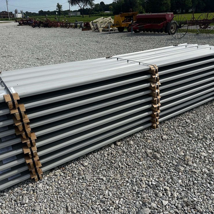 (25) Ash Gray Pole Barn Siding