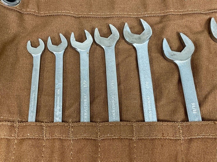 ih-wrench-set-image-2