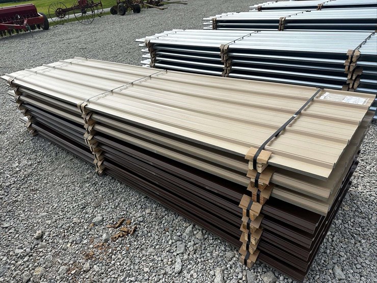 (25)-sahara-tan-pole-barn-siding-image-1