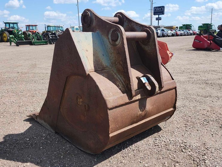 gp-excavator-bucket-image-4