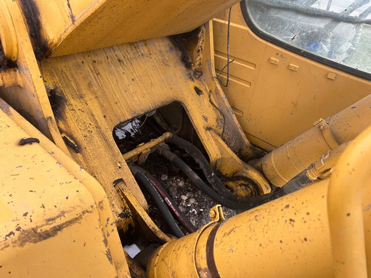 2000-deere-330-lc-image-39