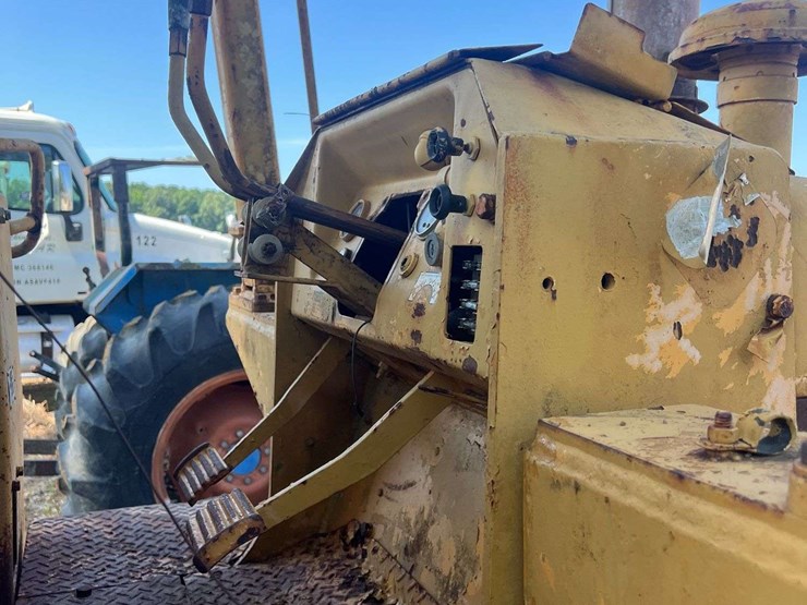 komatsu-d31p-17-image-21