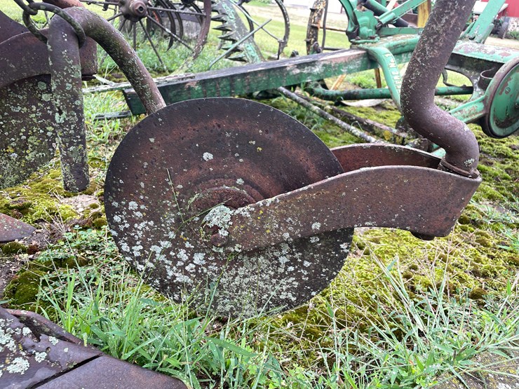 #7492-•-antique-plow-image-9