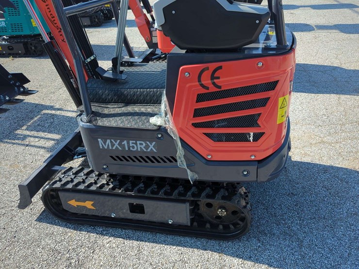 cfg-industrial-mini-excavator---mx15rx-(2025)-image-10