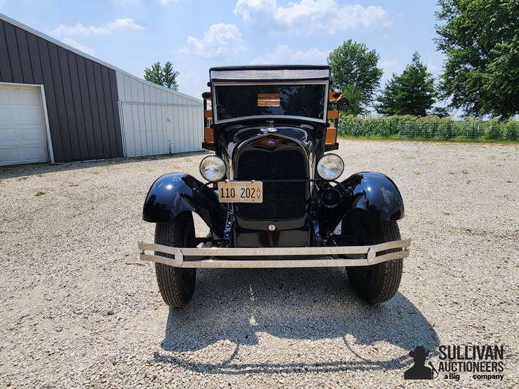 1929-ford-aa-stake-bed-truck-image-2