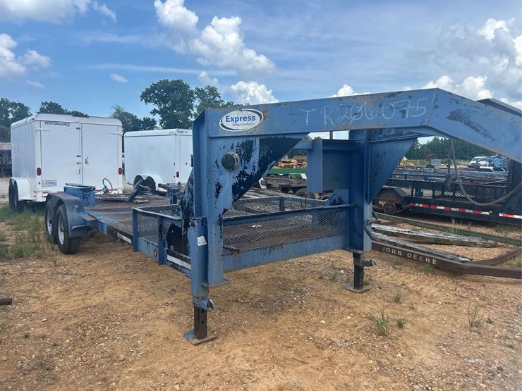 2012-77"-x-20'-t/a-gooseneck-trailer-image-6