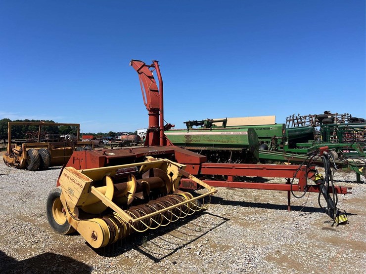 new-holland-900-image-5
