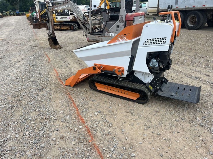 landherq-stand-on-track-loader-image-2