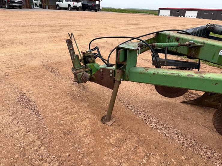 john-deere-2700-image-17