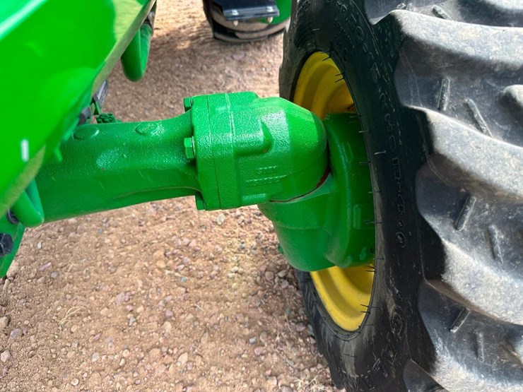 2018-john-deere-3033r-image-27