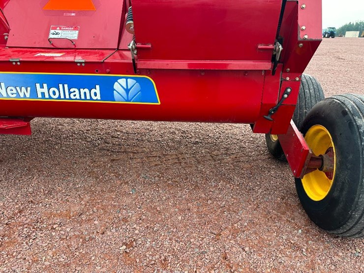 2013-new-holland-fp230-image-32