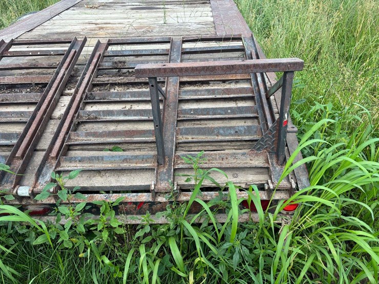 bumper-hitch-18’-deckover-trailer-image-24