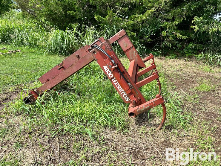 large-square-bale-stacker-image-8