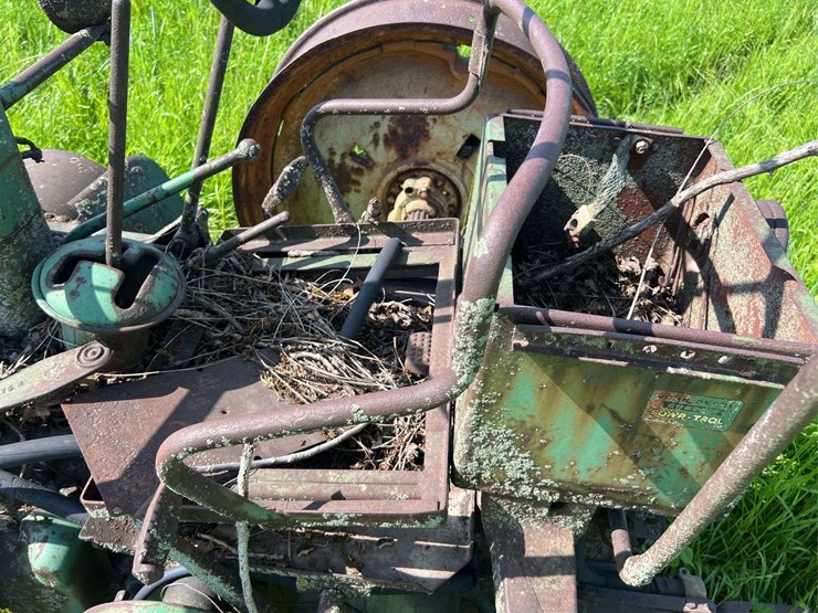 john-deere-model-a-image-36
