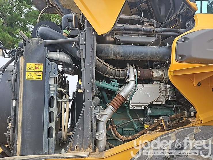 2021-volvo-l60h-image-34