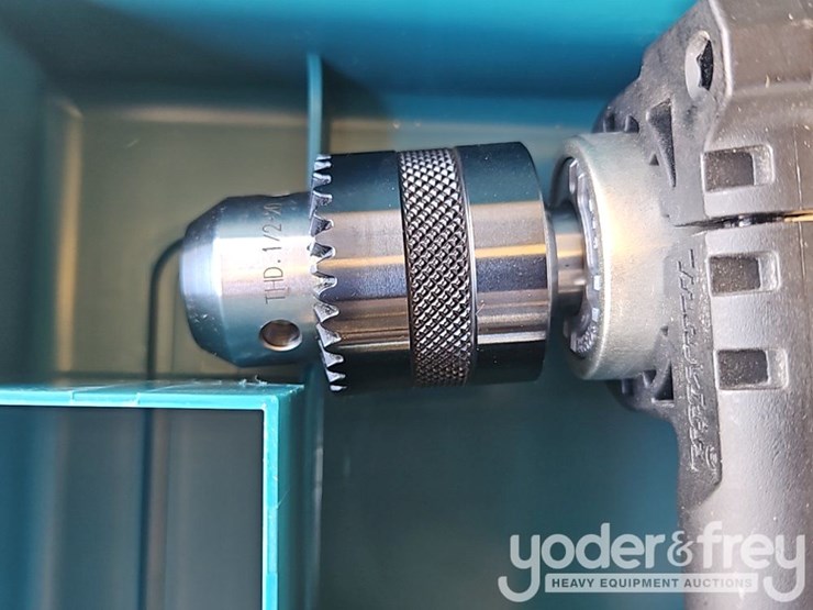 unused-makita-hp2050-image-2