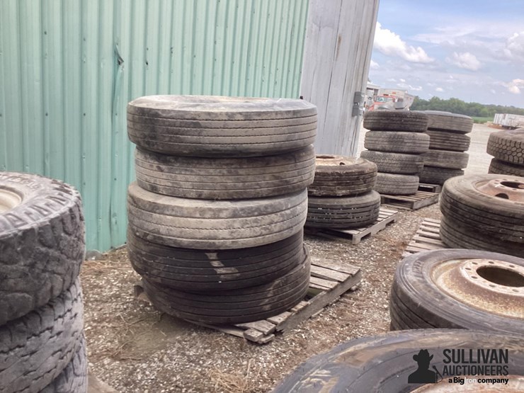 11r24.5-tires-image-9